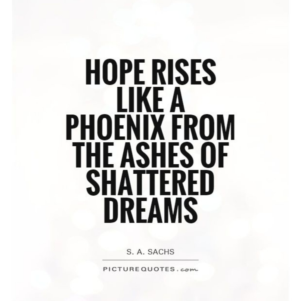 Maura🍁 Posh Ambassador 🍁 - Picture 2 of 8